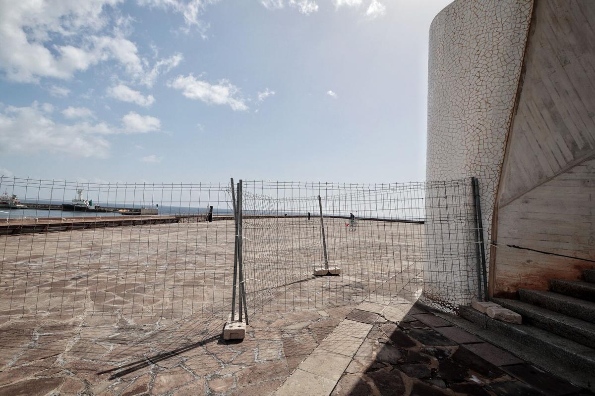 Mal estado de la fachada del Auditorio