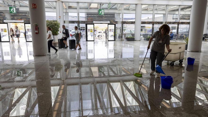 Wer trägt die Schuld an der Überschwemmung am Flughafen Mallorca?