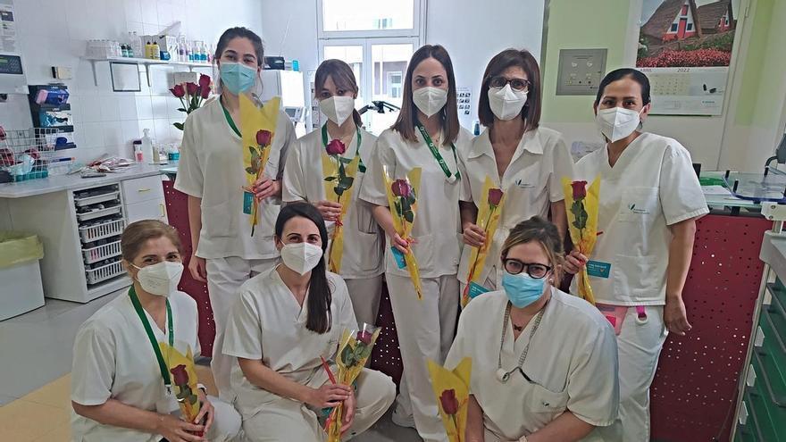 La Fundació Salut Empordà celebra un Sant Jordi  ple d’activitats per a les persones ingressades i els professionals