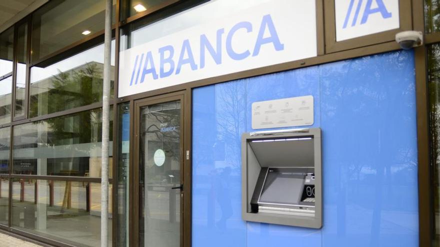 Abanca permitirá aplazar cuotas de hipotecas hasta 12 meses por el COVID-19