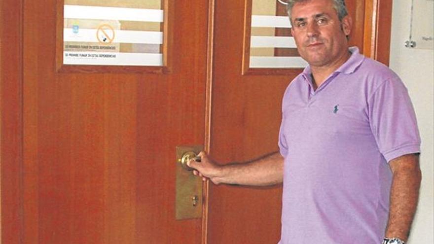 Vicente Aparisi denuncia a un vecino por intento de agresión