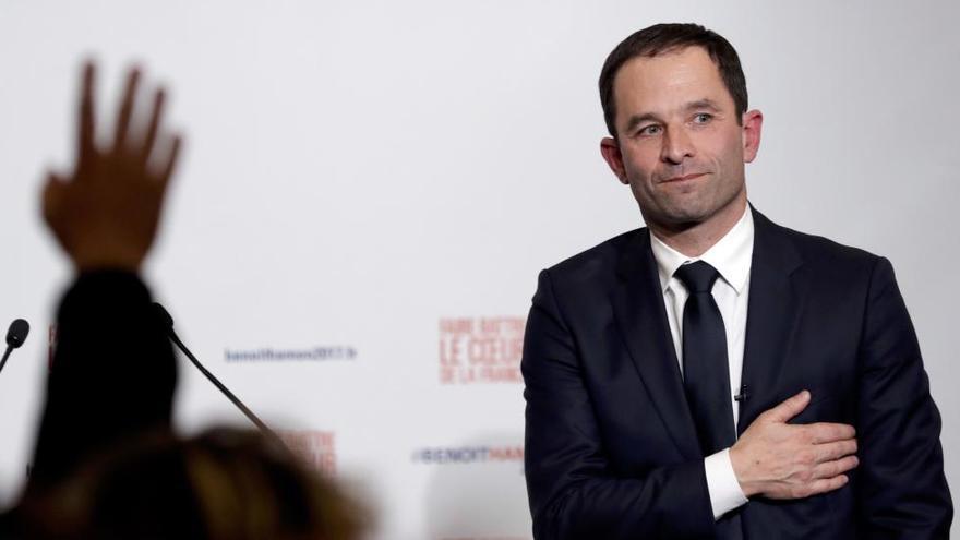 L&#039;exministre d&#039;Educació francès Benoit Hamon, després de saber els resultats