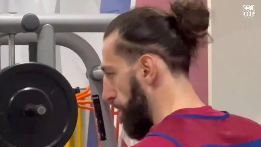 Tornike Shengelia vivió su primer día como jugador del Barça