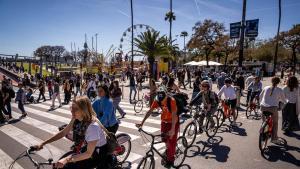 Barcelona afronta una nit de calor tropical aquest diumenge, amb temperatures per sobre dels 20 graus