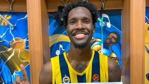 Hayes-Davis ha anotado 50 puntos ante el ALBA Berlin