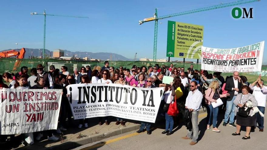 Nueva protesta en Teatinos por el nuevo instituto