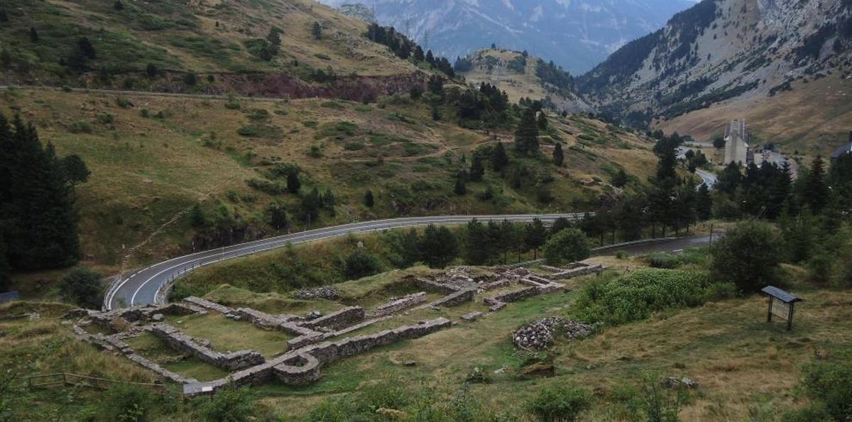 Vista del yacimiento de Santa Cristina de Somport, en Aísa.