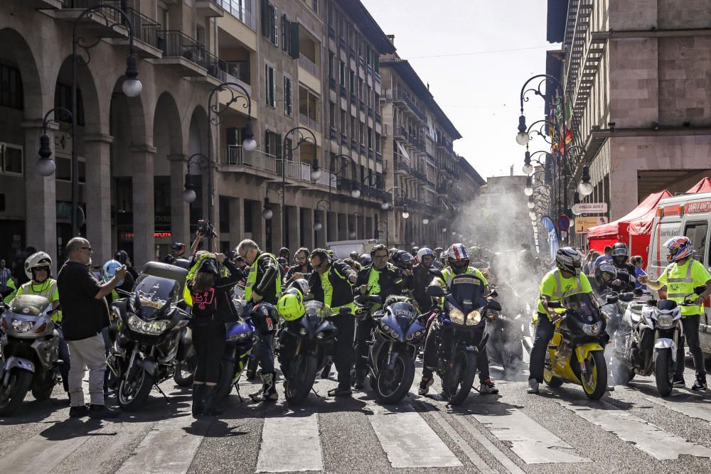 Más de 2.000 motoristas participan en ‘Moto Rock FM Mallorca’