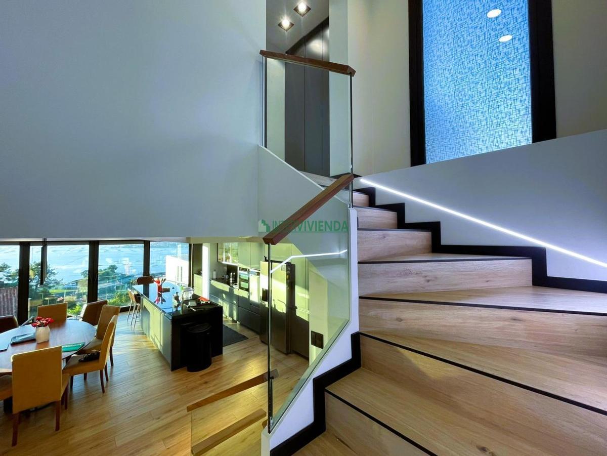 Recorremos en imágenes esta casa de portada, atalaya de la ría de Vigo