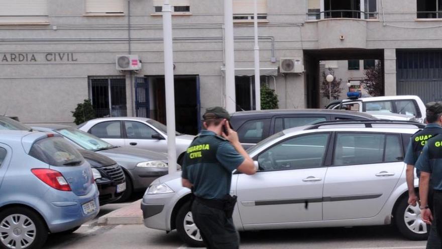 Imagen del puesto principal de la Guardia Civil de Torrevieja/ Foto Tony Sevilla