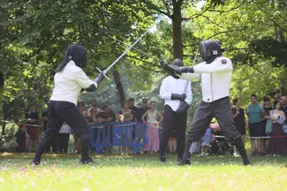 EN IMÁGENES: Los talleres de esgrima del Festival Celsius en Avilés