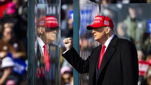Lititz (Estados Unidos), 03/11/2024.- Donald Trump en un mitin 