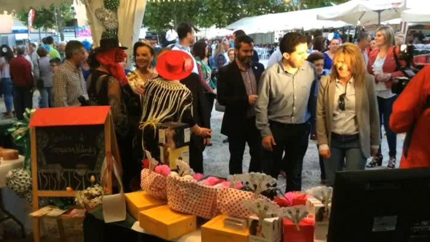 La Feria de Andalucía de Alcoy arranca en medio de un gran ambiente