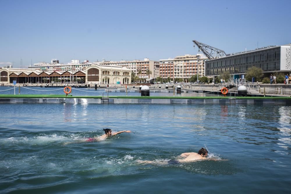 Nueva zona de baño en la Marina de València