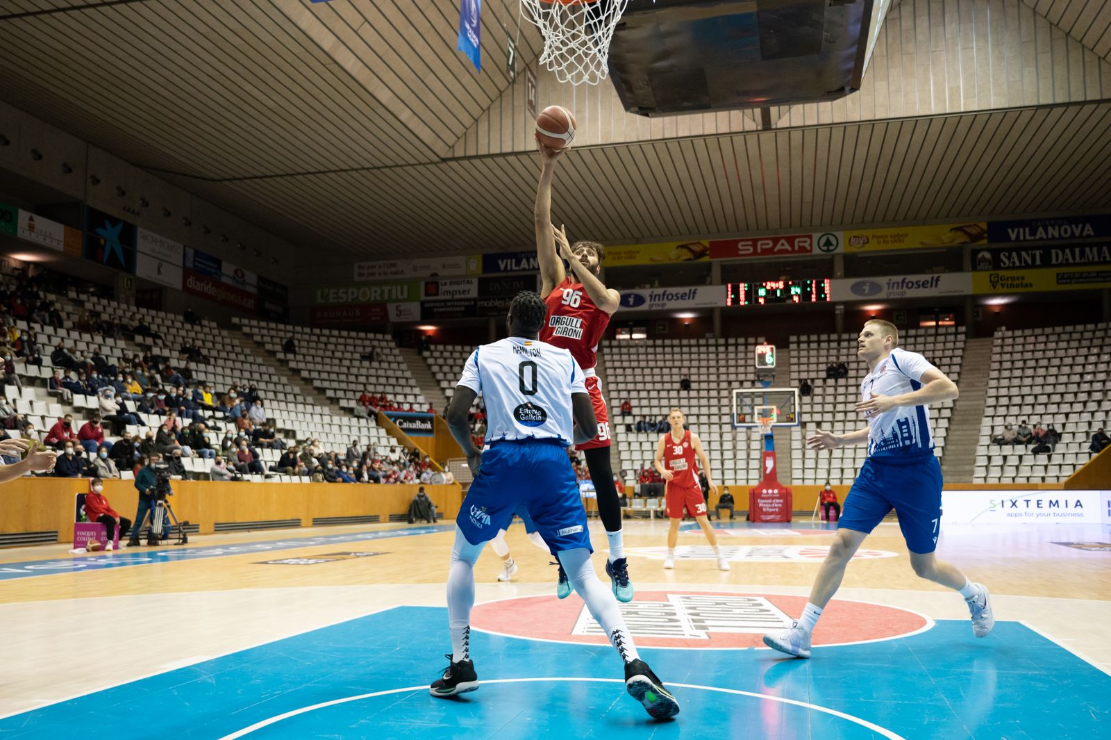 El Bàsquet Girona no aixeca cap i suma la sisena desfeta seguida (68-80)