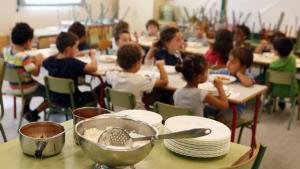 Los niños y adolescentes comen menos fruta y verdura de la que es recomendable para la salud.