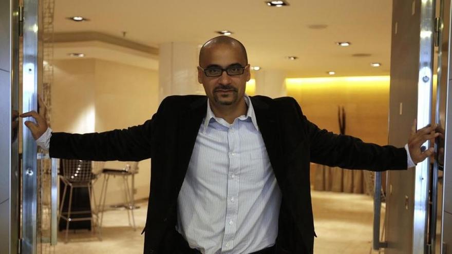 Junot Díaz deja la presidencia del Pulitzer tras ser acusado de acoso sexual