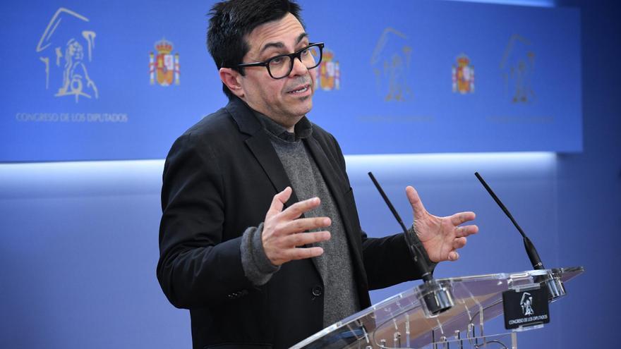 Los Comunes denuncian ante la Fiscalía la estafa de criptomonedas promocionada por Milei