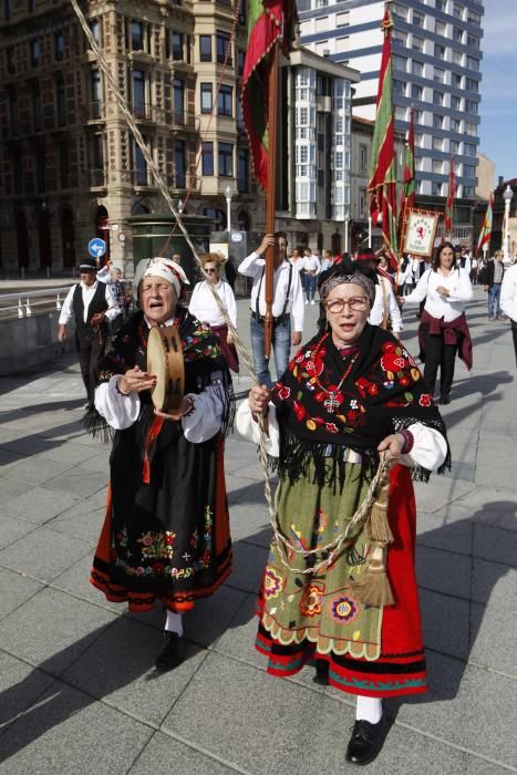 Celebración del Día de León en Gijón