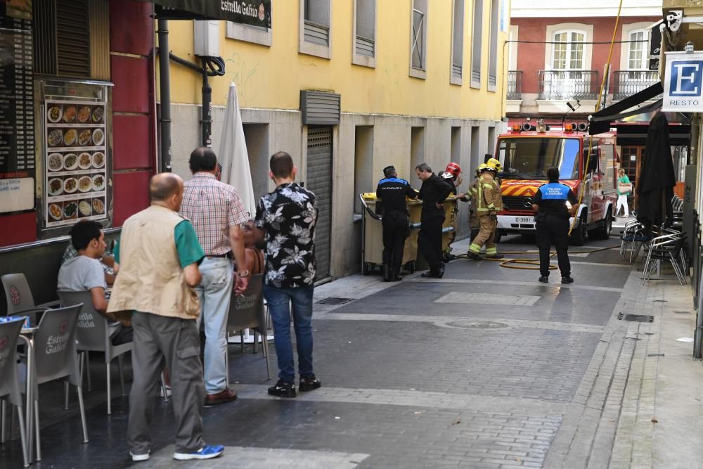 Incendio en un restaurante de la calle Oliva