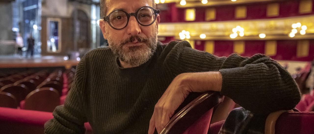 José Martret, director teatral de ‘Reis del món’: “Joan March trabajaba desde un lugar no tan luminoso como el de Joan Mascaró”