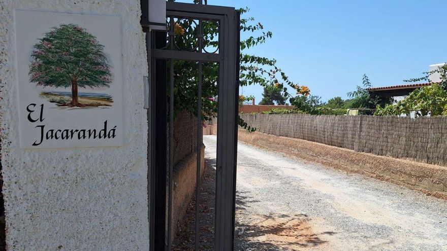 Sant Josep tiene evidencias de que la casa El Jacarandá funciona como &#039;after&#039;