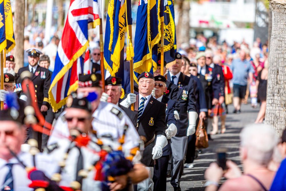 La Royal British Legion celebra un año más un desfile en honor a los soldados que murieron en la Primera Guerra Mundial