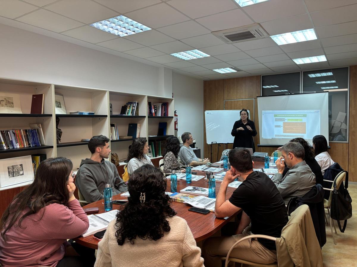 Un dels cursos organitzats per la UEA