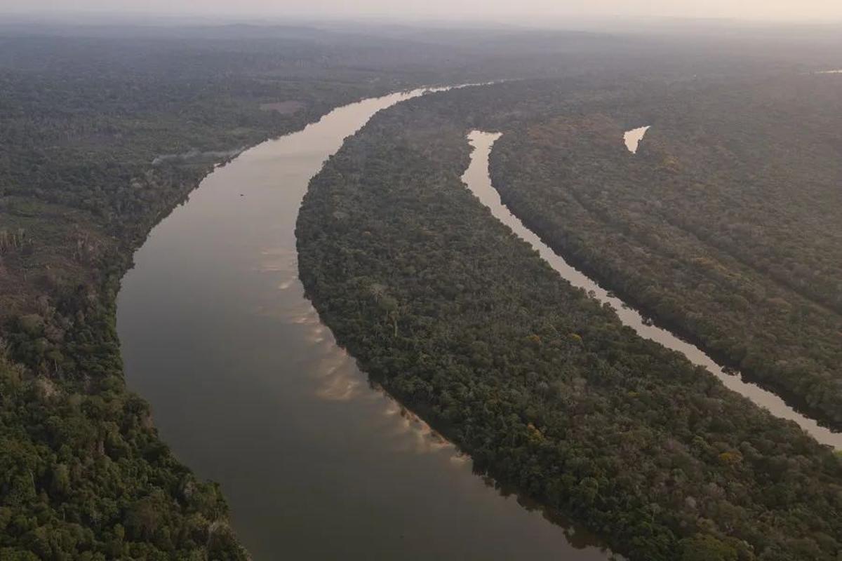 Fotografía de archivo del río Tapajós, en el municipio de Jacareacanga, en la Amazonía brasileña (Brasil).