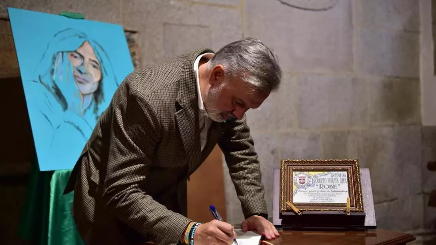 VIDEO | Plasencia creará un gran centro de artes dedicado a Robe Iniesta