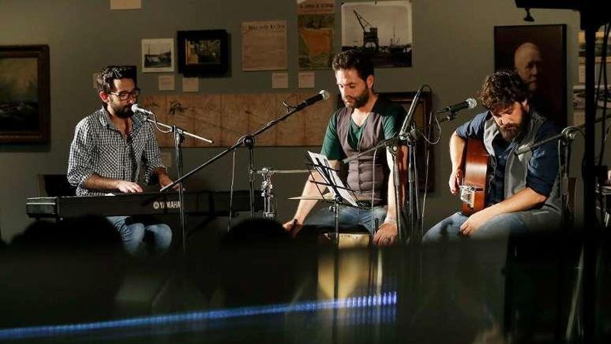 Los músicos, durante el recital.