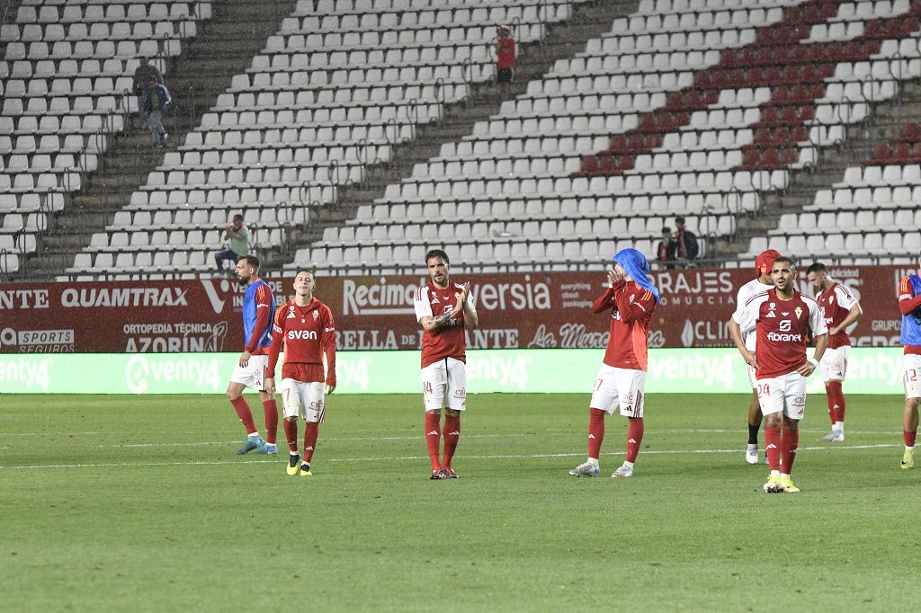 Las mejores imágenes del partido entre el Real Murcia y el Antequera
