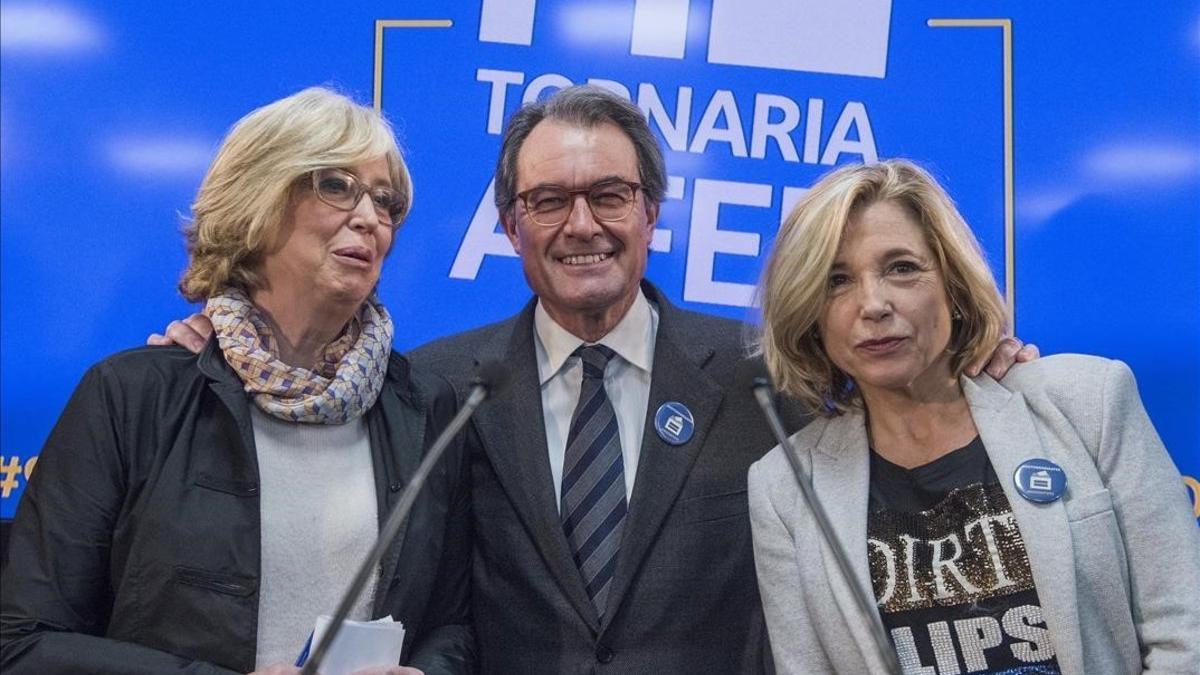 Irene Rigau, Artur Mas y Joana Ortega, en una imagen de archivo.