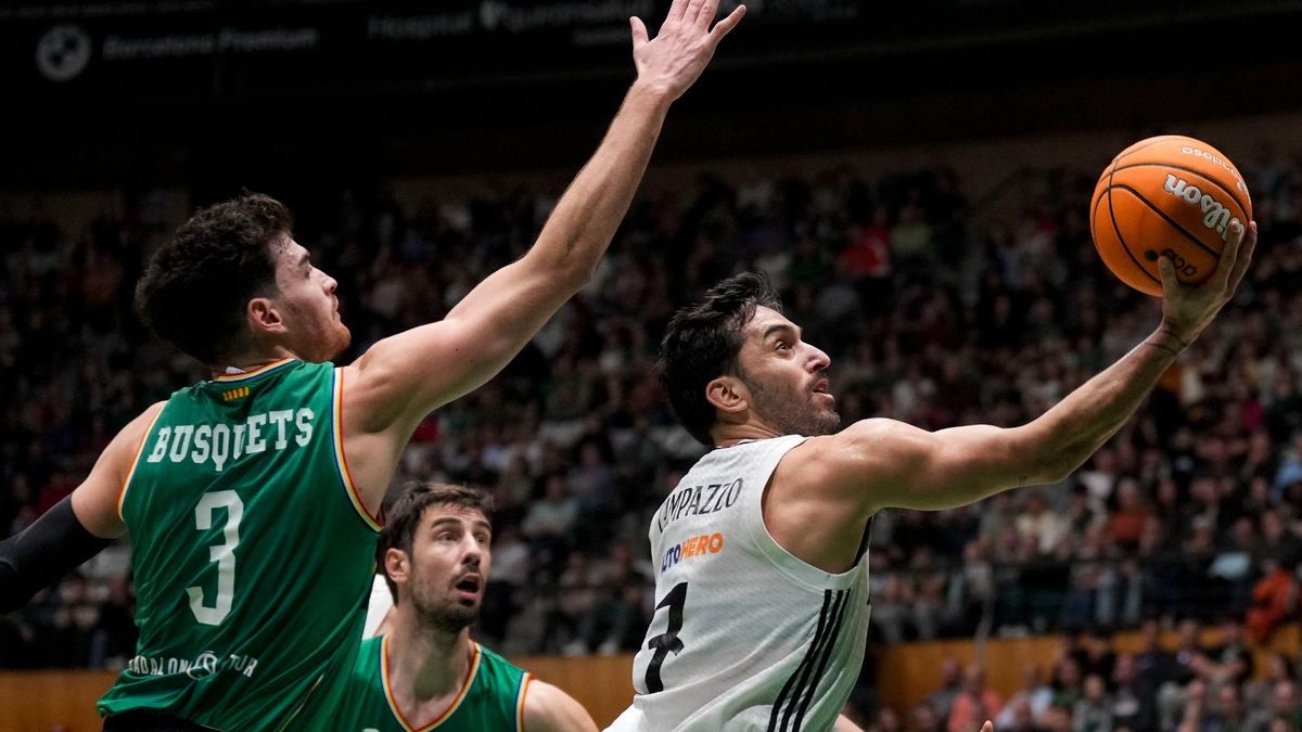 Busquets, del Joventut, frente al madridista Campazzo en el Olímpic de Badalona.