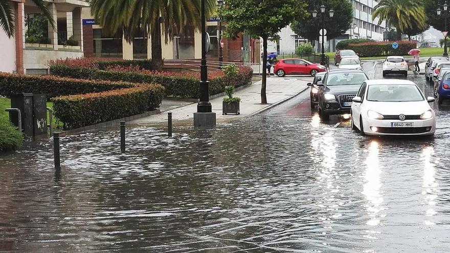 La calle Fray Ceferino, inundada