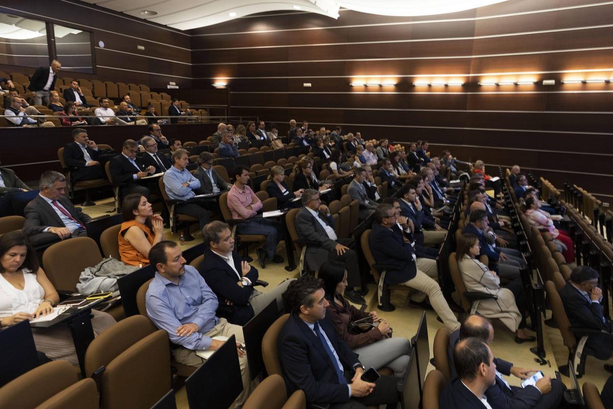 Asistentes a la jornada inmobiliaria.