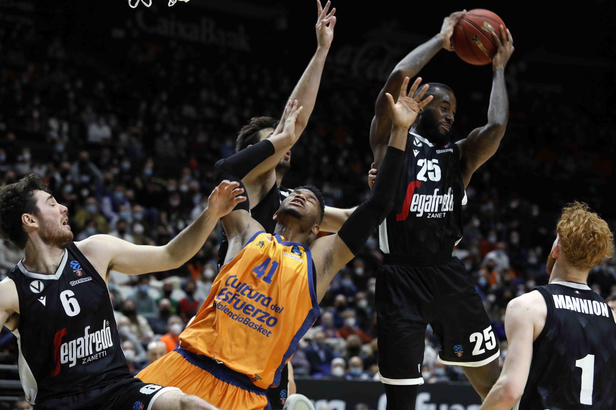 Partido de EuroCup Valencia Basket- Virtus Bolonia