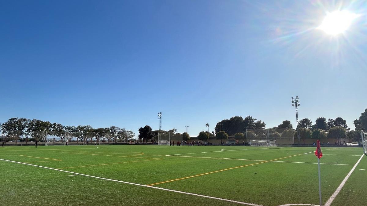 Estado actual del campo de fútbol de Algemesí.