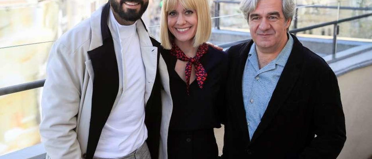 Álex García, Alexandra Jiménez y Álvaro Fernández Armero.