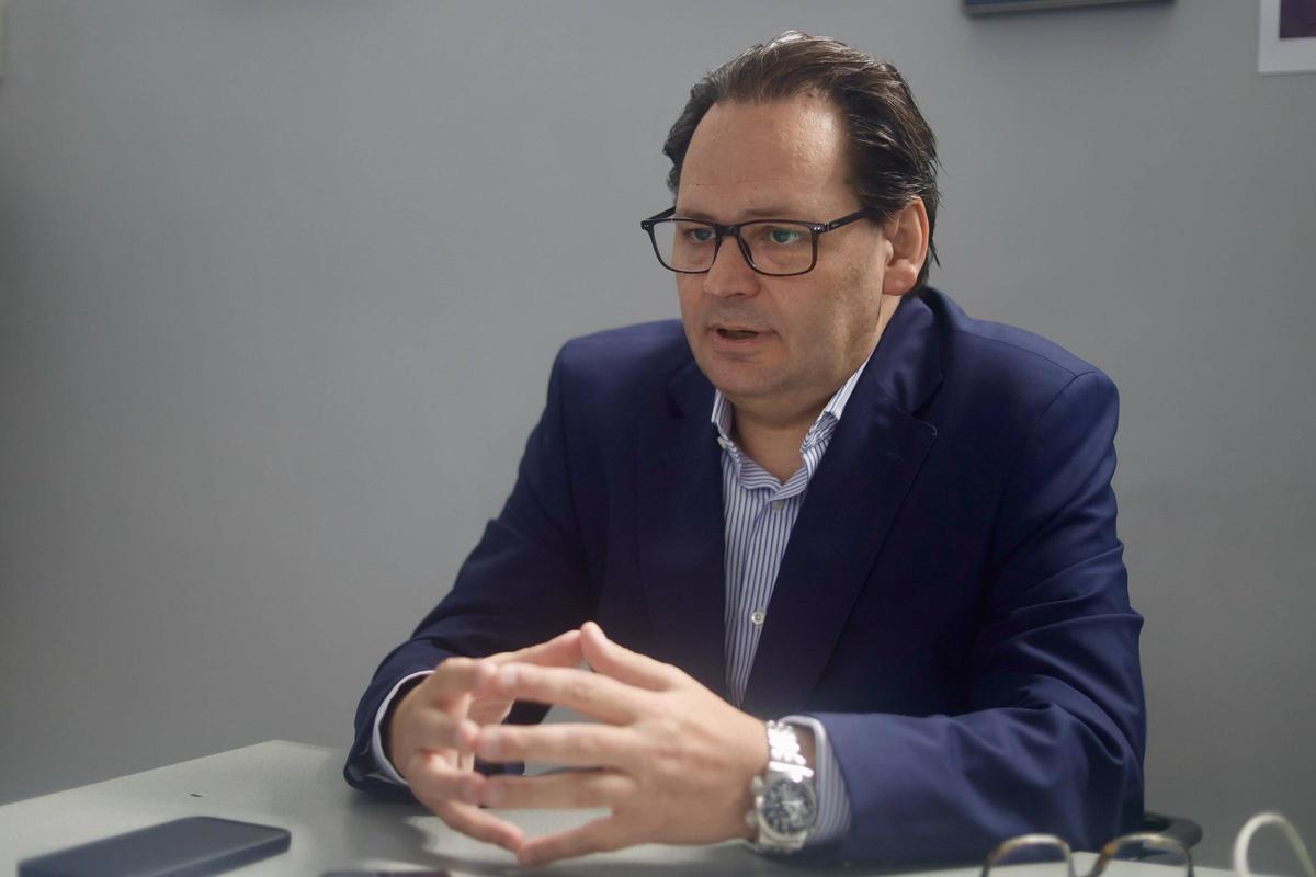 Sergio Torregrosa, en las instalaciones de Levante-EMV, antes de la entrevista.