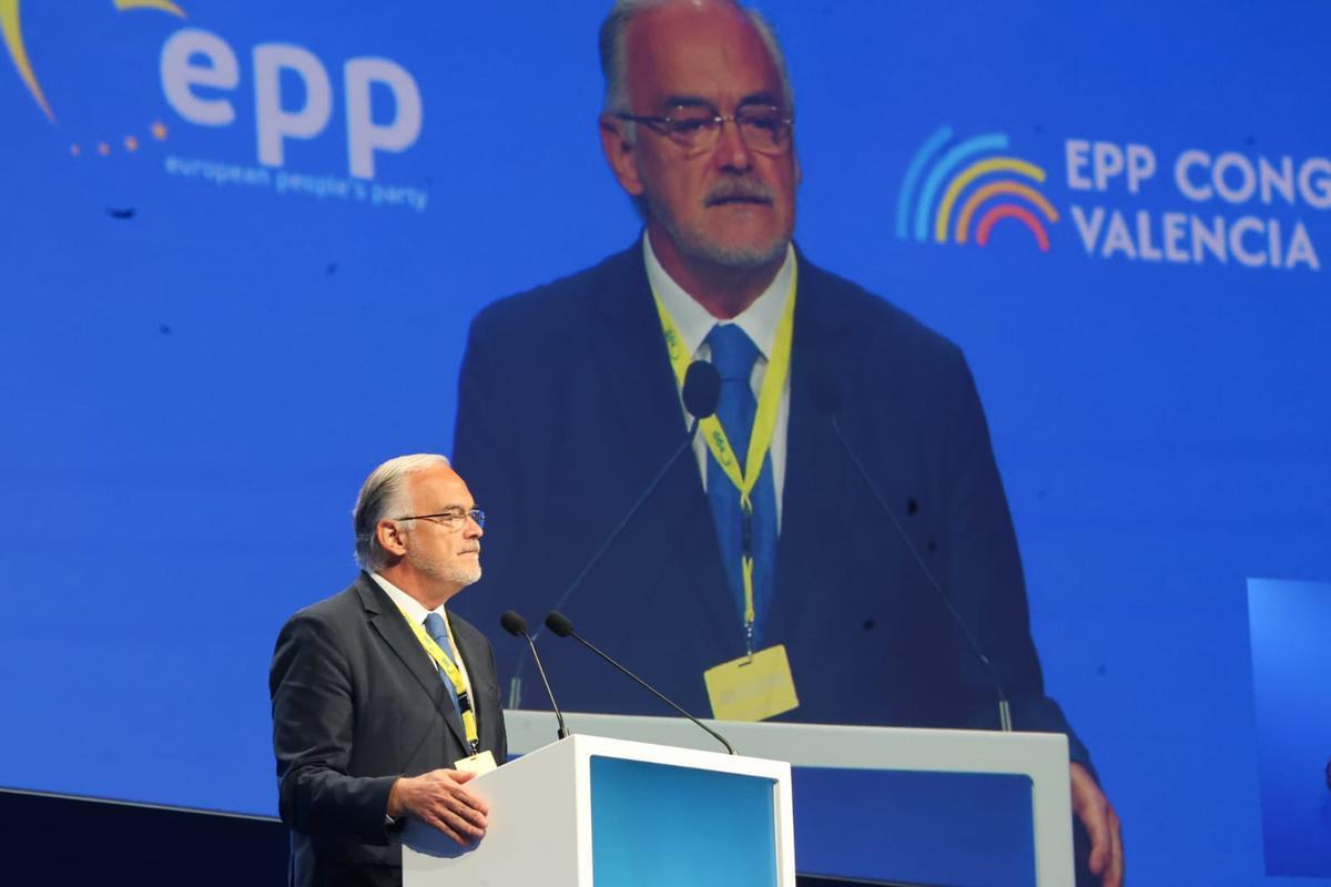 La primera jornada del congreso del PPE en València, en imágenes