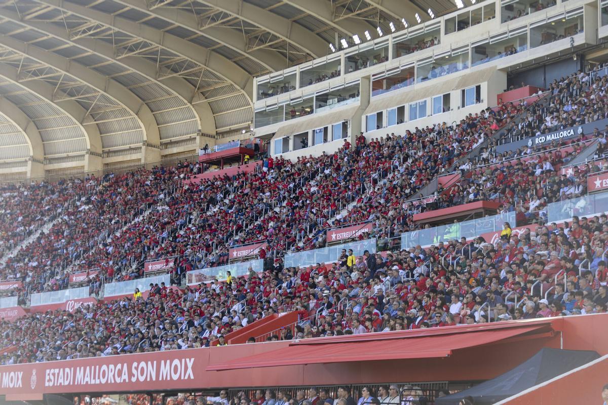 Un gol de Muriqi permitió al equipo bermellón sumar un punto muy importante