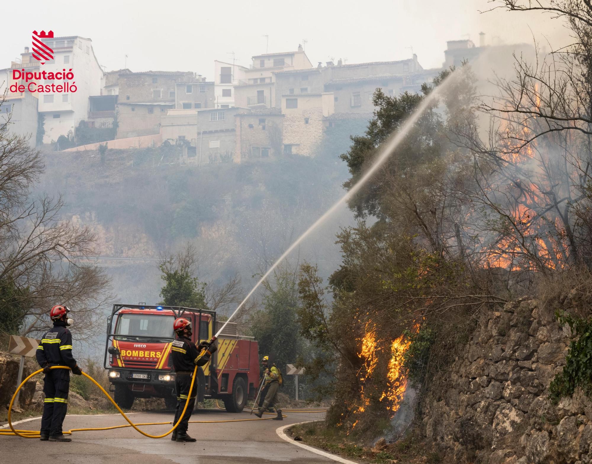 Imágenes actualizadas del incendio del Alto Mijares