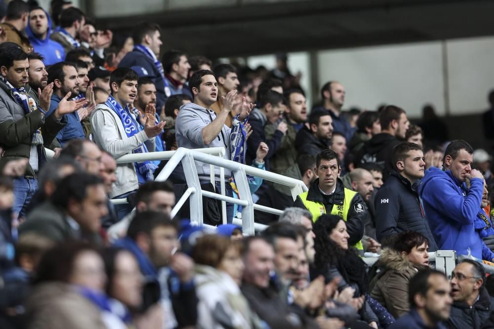 El partido entre el Oviedo y el Alcorcón, en imágenes