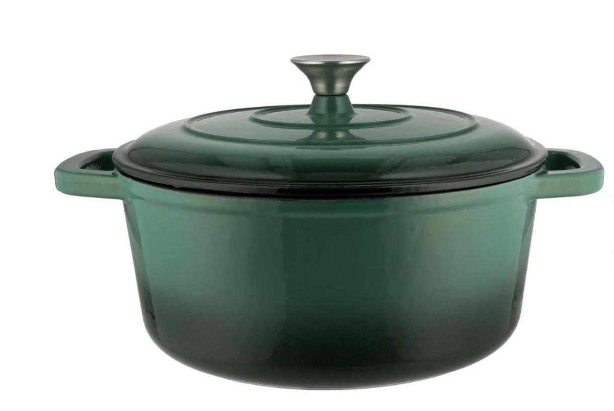 Olla de hierro fundido.