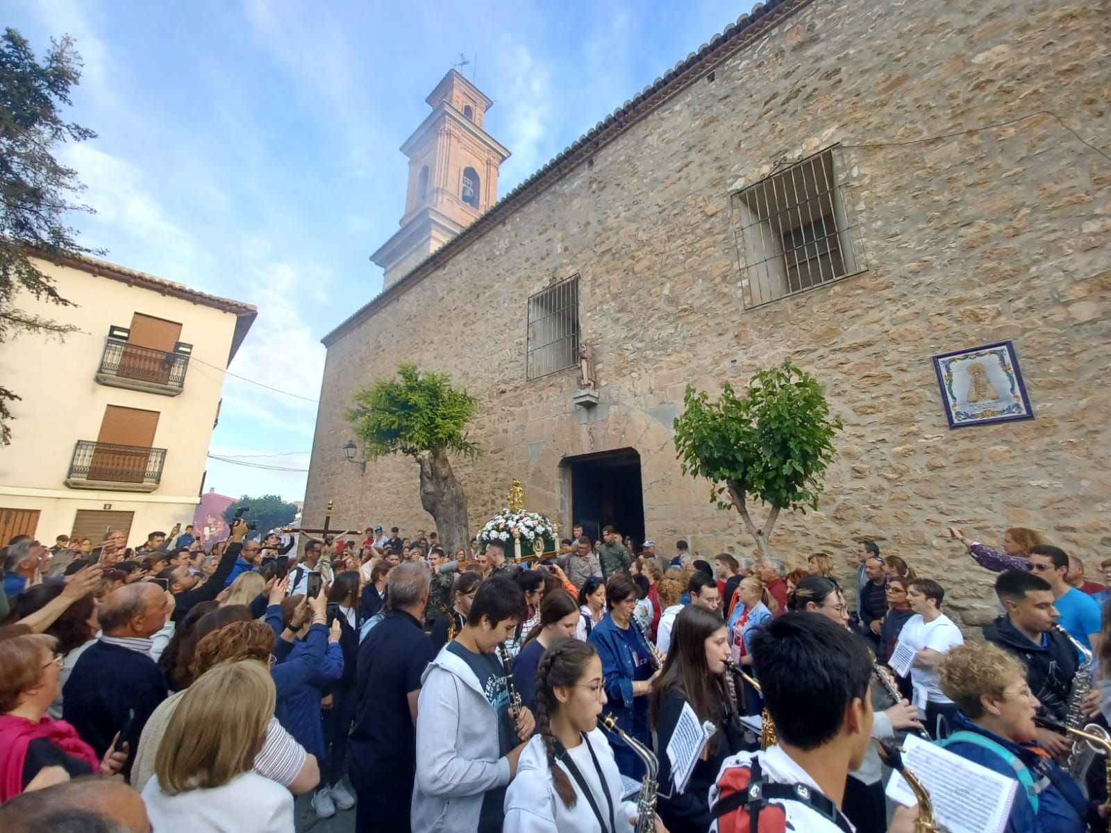 La rogativa de la Cueva Santa de Alcublas, en imágenes