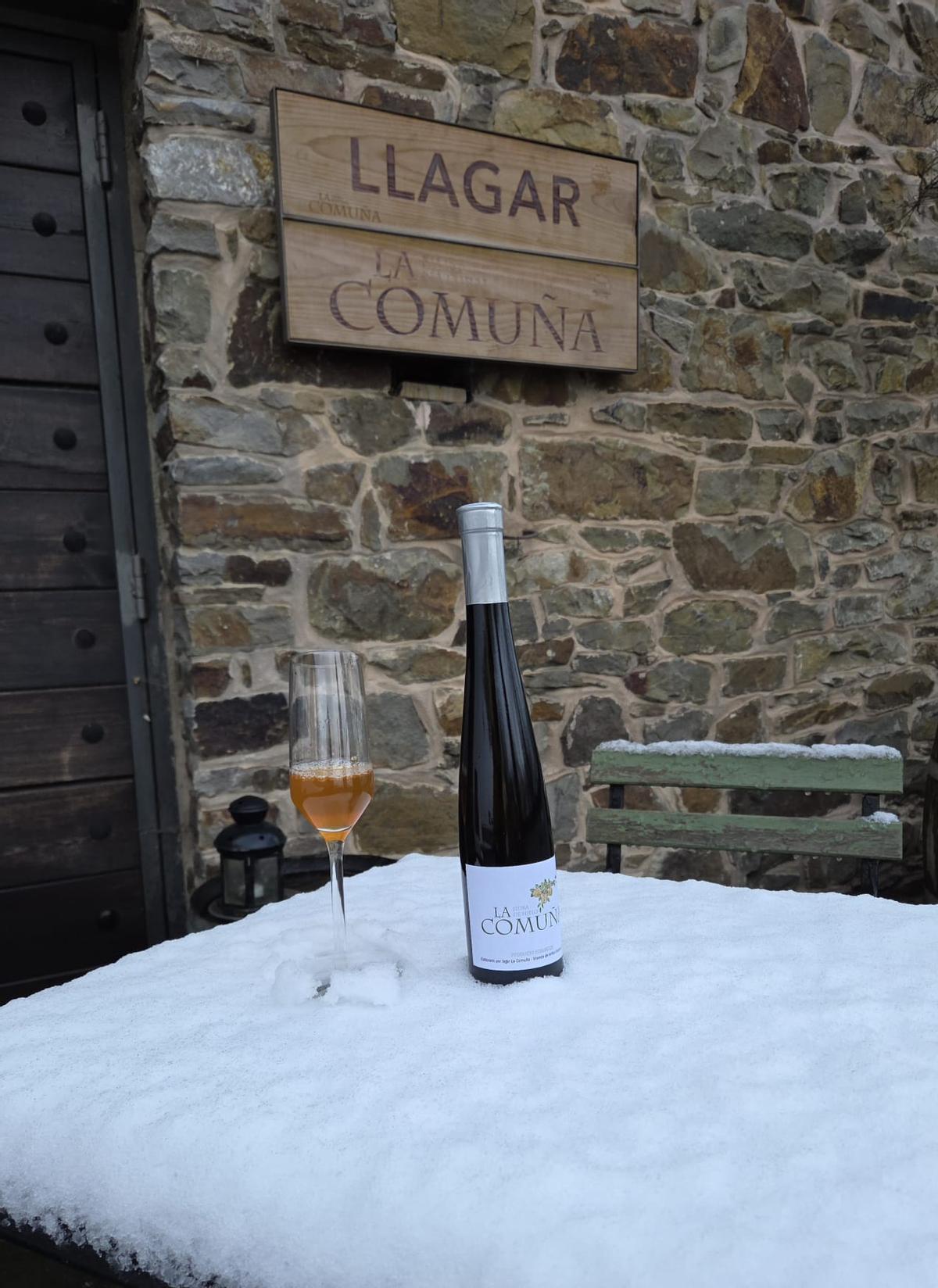 Sidra de hielo "La Comuña"