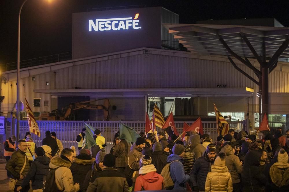 Jornada de vaga a la fàbrica de Nestlé a Girona