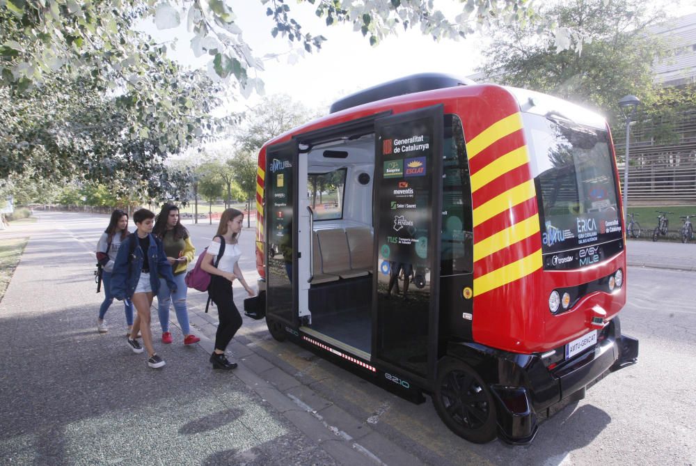 Arriba el primer bus sense conductor a Girona