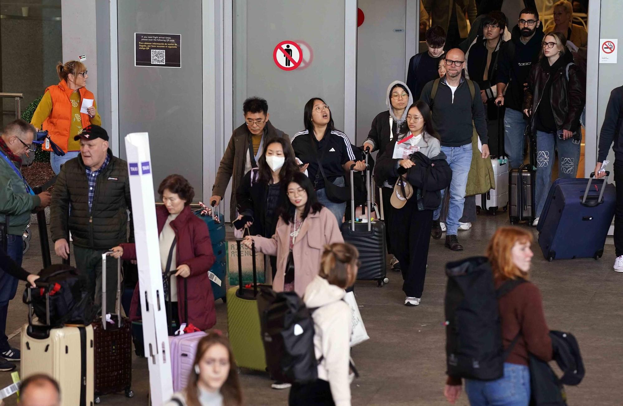 El aeropuerto de Málaga vive su día de mayor actividad de Navidad